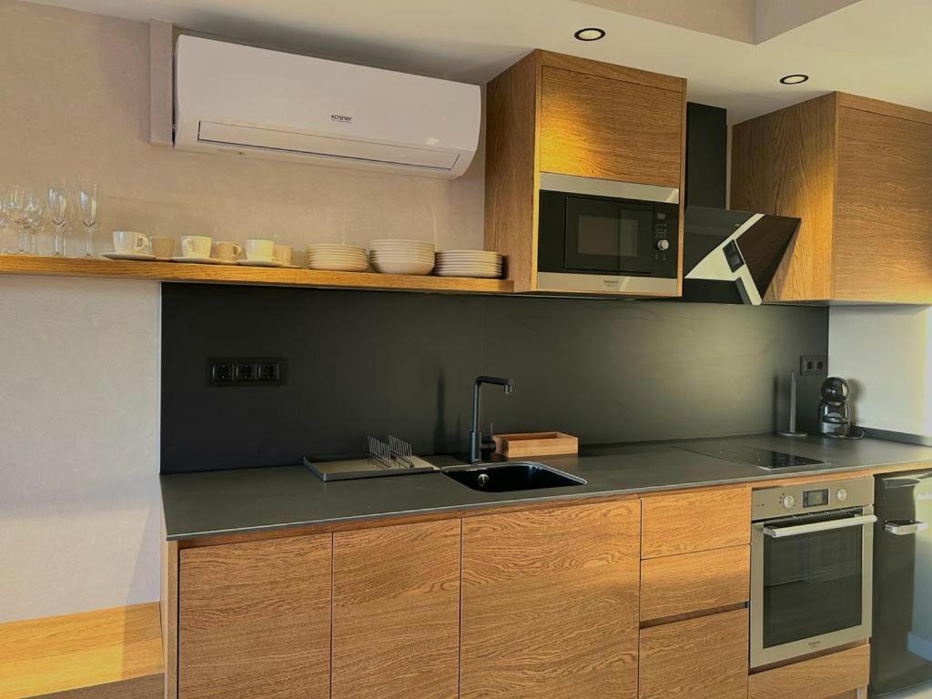Apartamentos Marplana Castelldefels Esterno foto