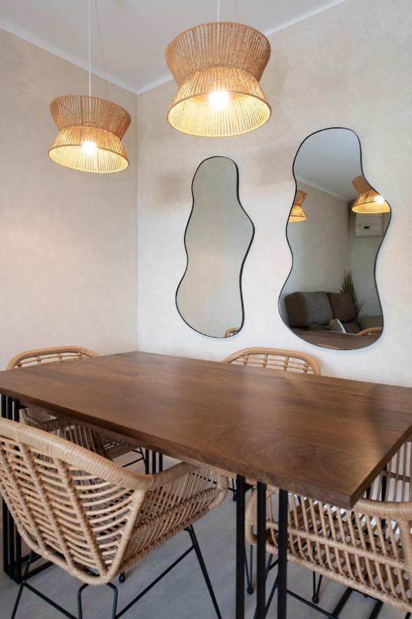 Apartamentos Marplana Castelldefels Esterno foto