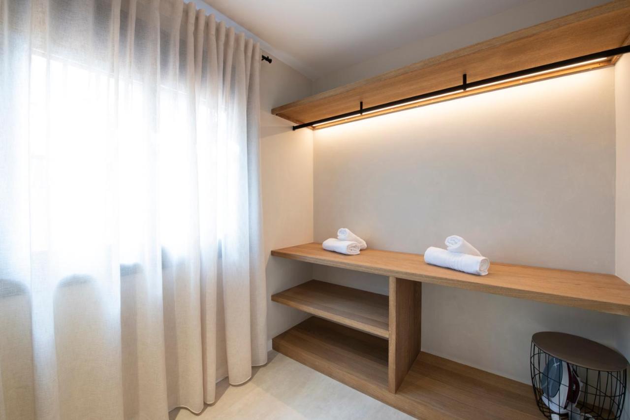 Apartamentos Marplana Castelldefels Esterno foto