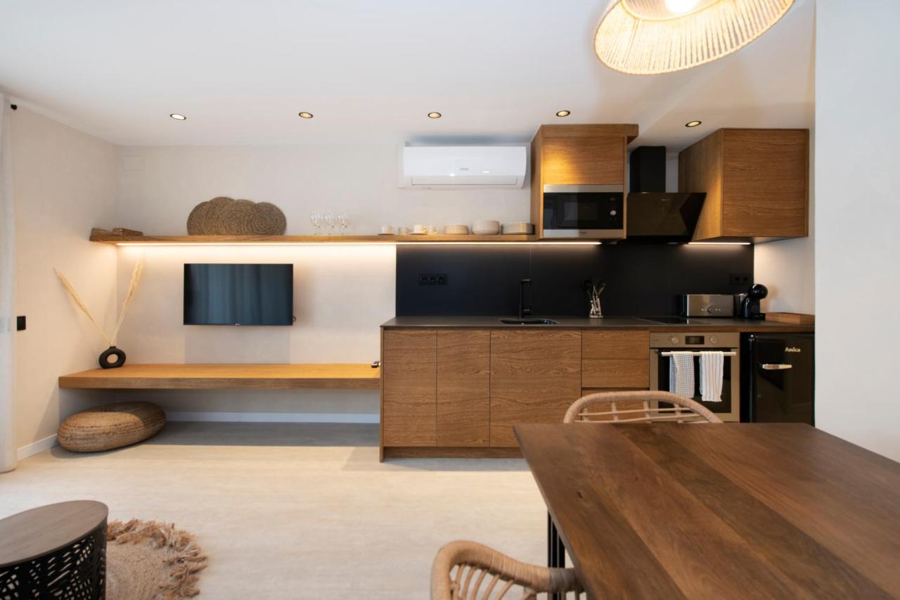 Apartamentos Marplana Castelldefels Esterno foto